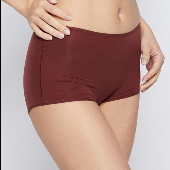 (3) Skims Fits Everybody Boy Shorts - Picture 6 of 16